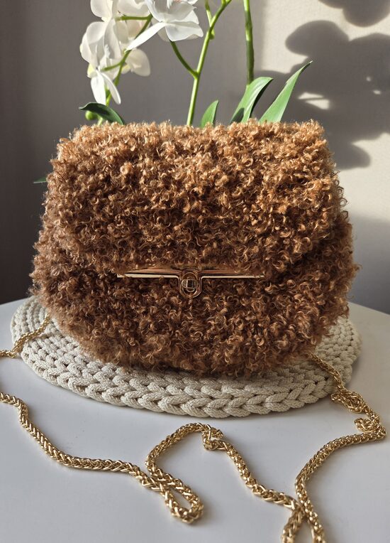 Tamborēta soma "Samts"