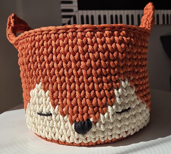 Tamborēts grozs "Lapsiņa"